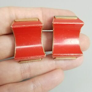 Vintage Retro Red Plastic Curved Rectangle Clip On Earrings, 60s 70s Style